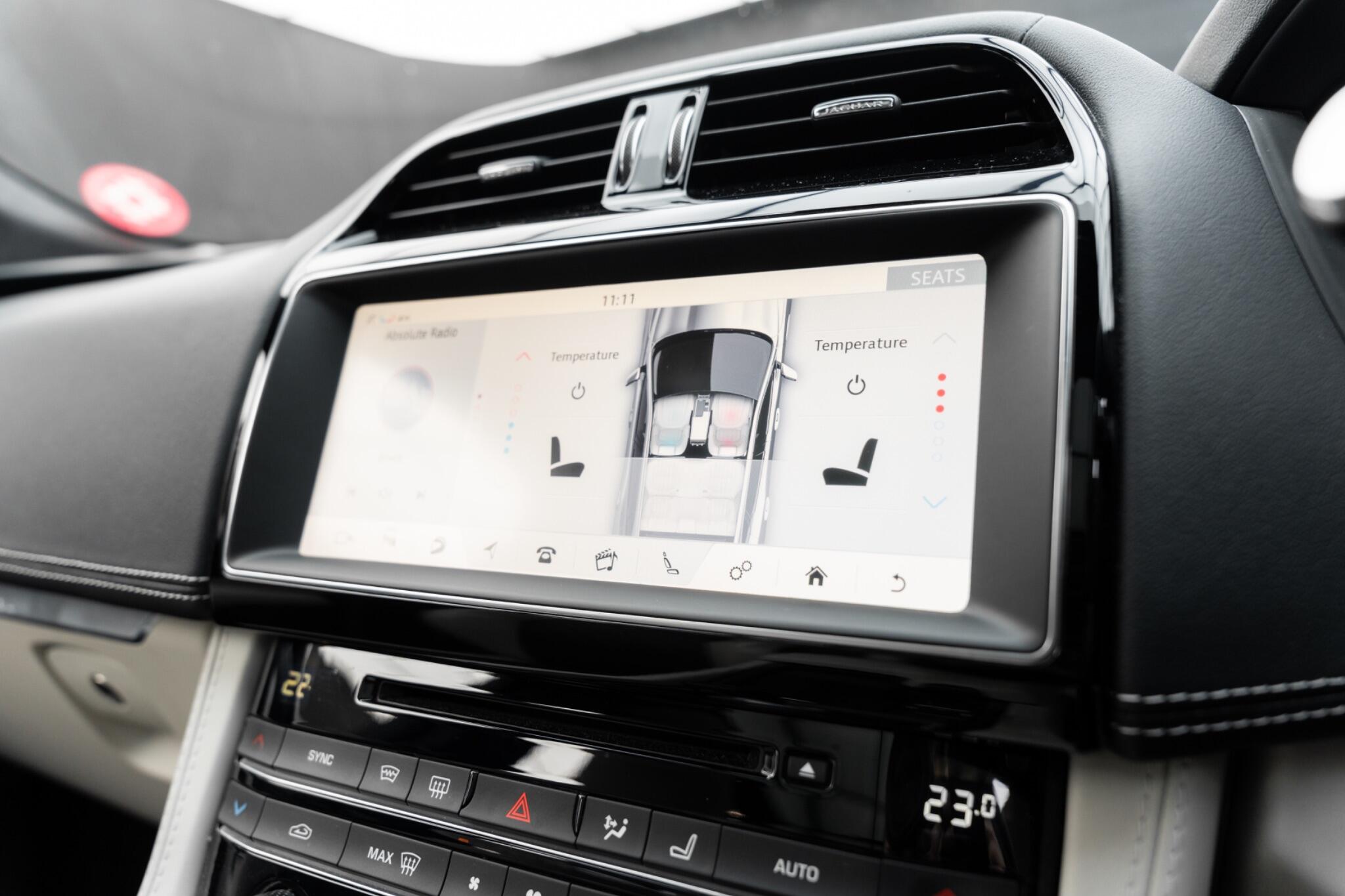 Jaguar F-Pace view 39