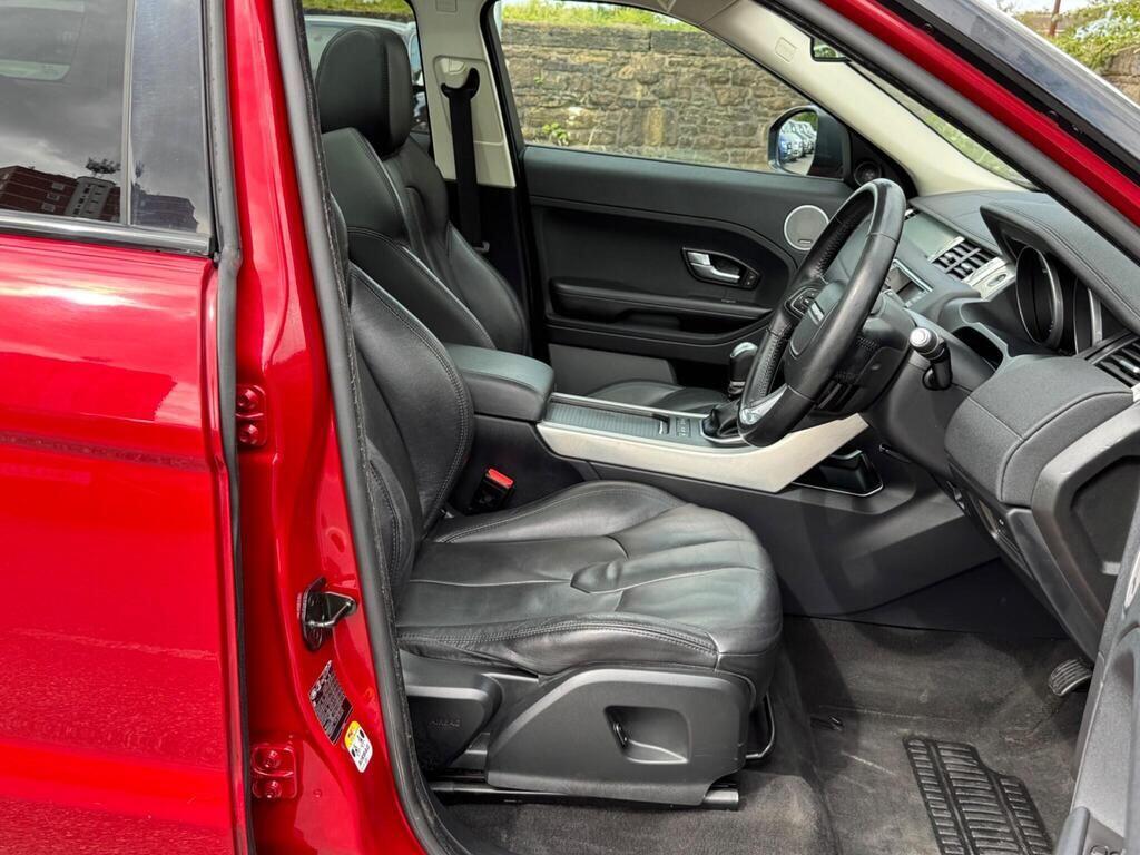 Land Rover Range Rover Evoque view 17