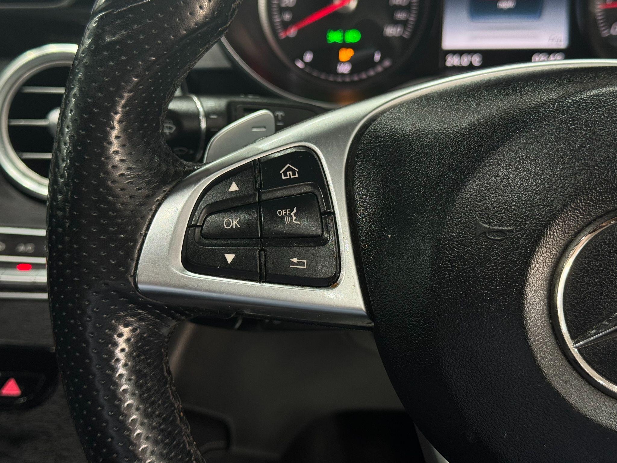 Mercedes-Benz GLC view 37