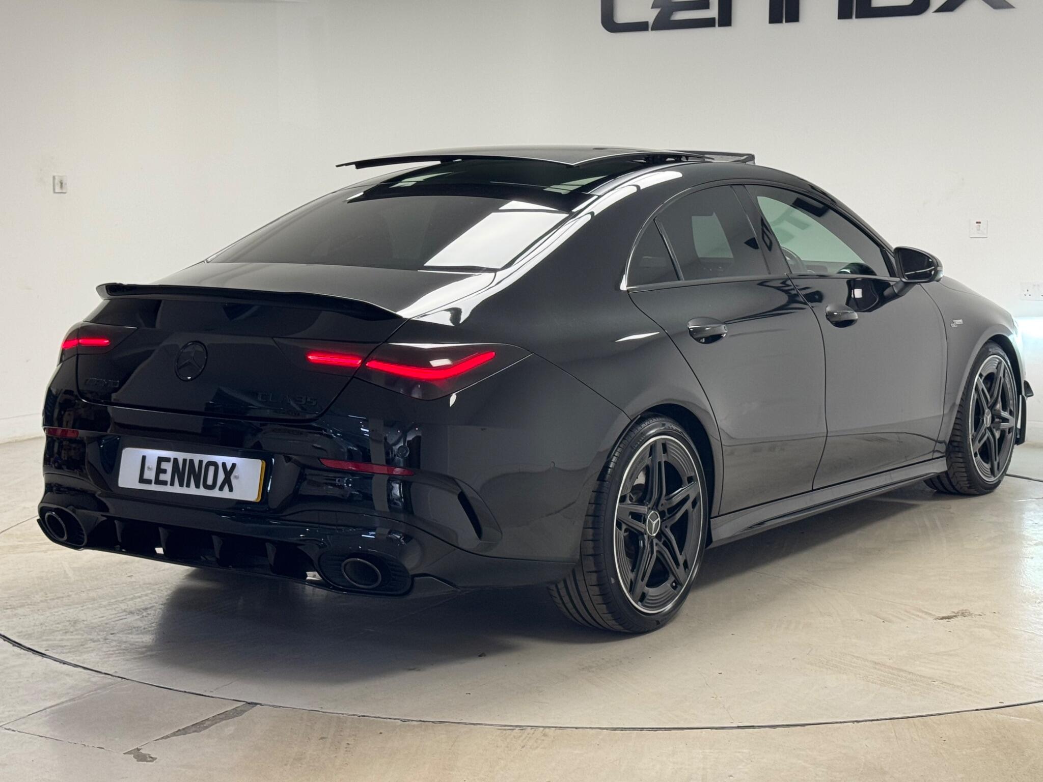 Mercedes-Benz Cla view 13