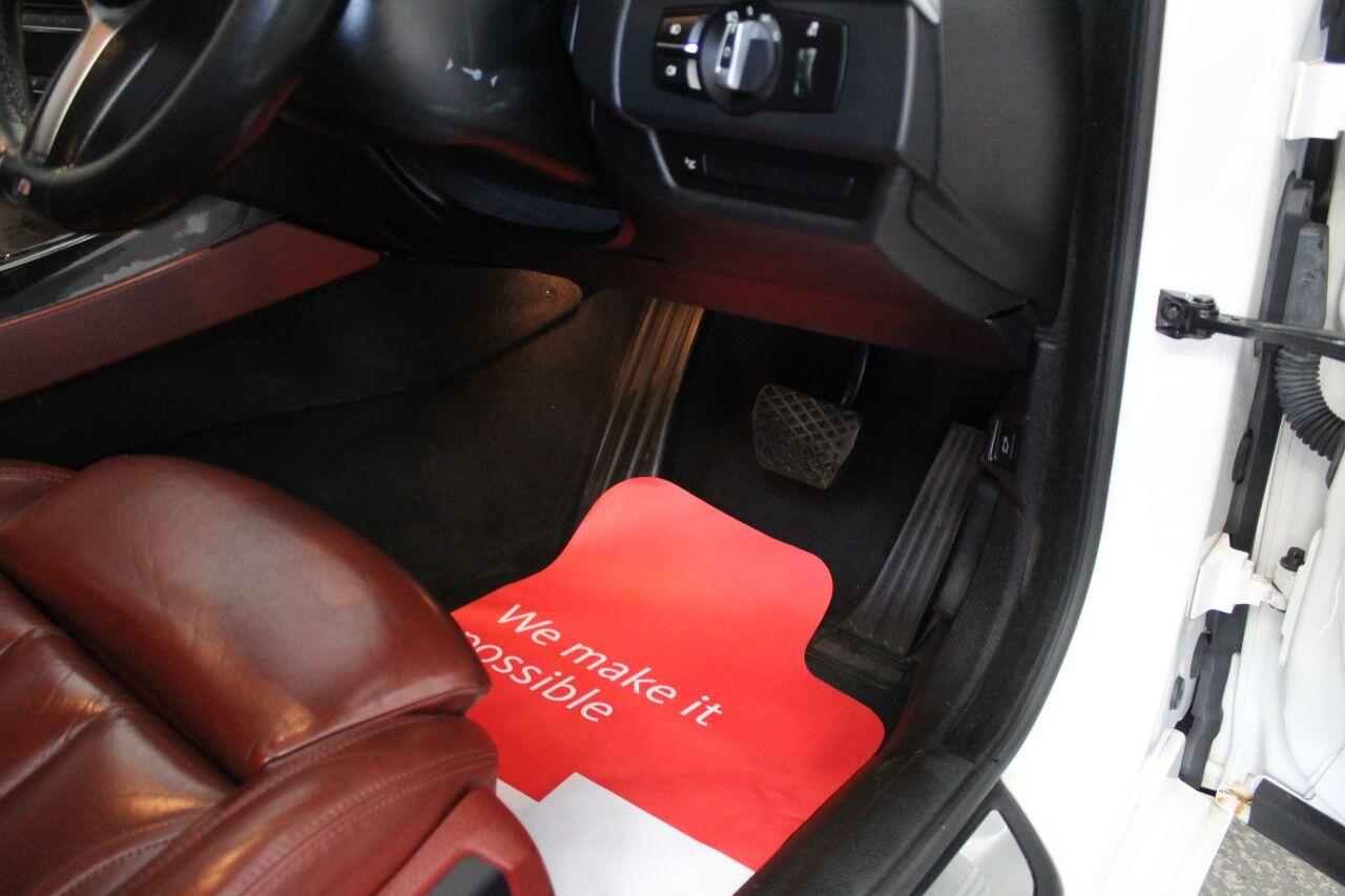 BMW 6 Series view 51
