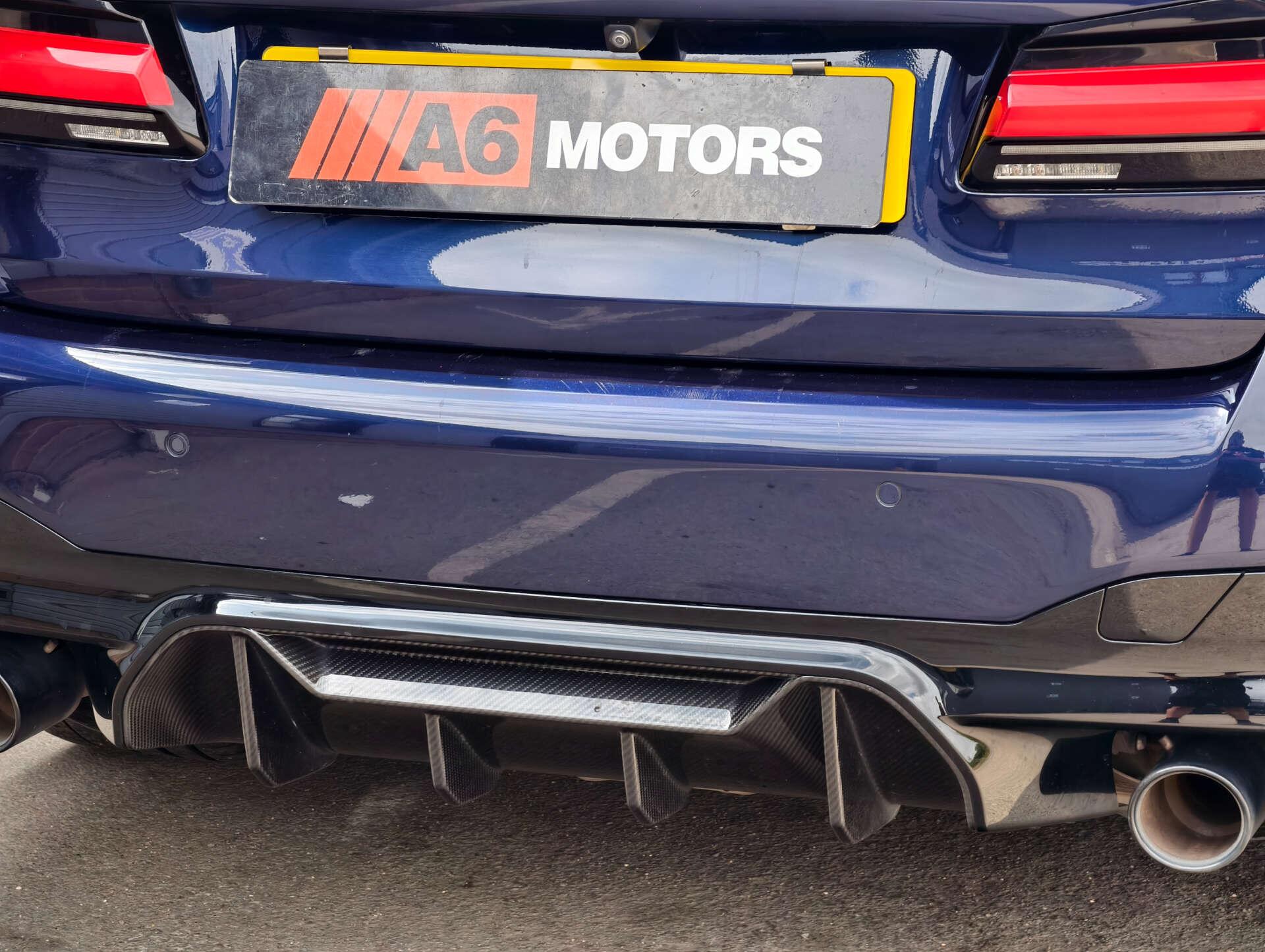 BMW M5 view 24