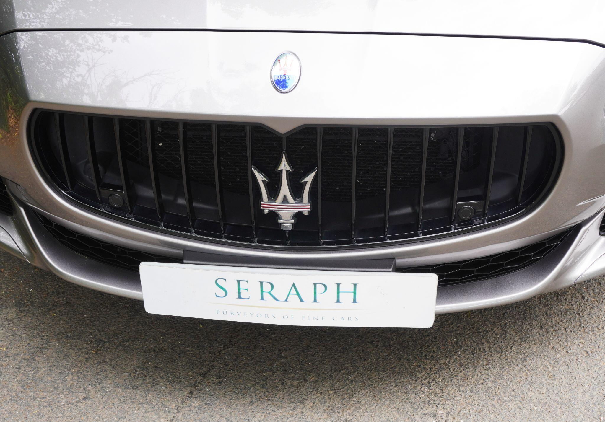 Maserati Quattroporte view 79