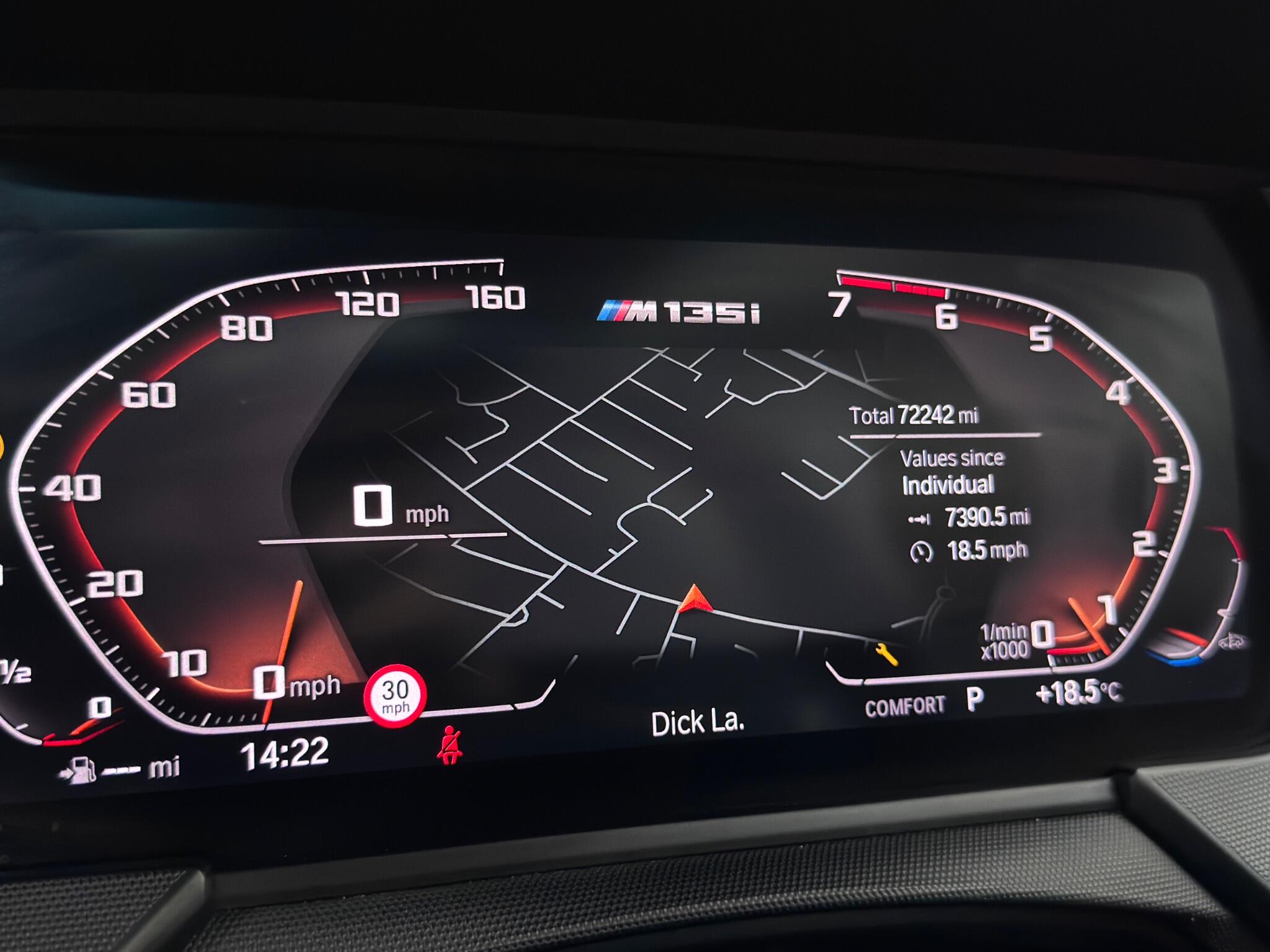 BMW 1 Series view 27