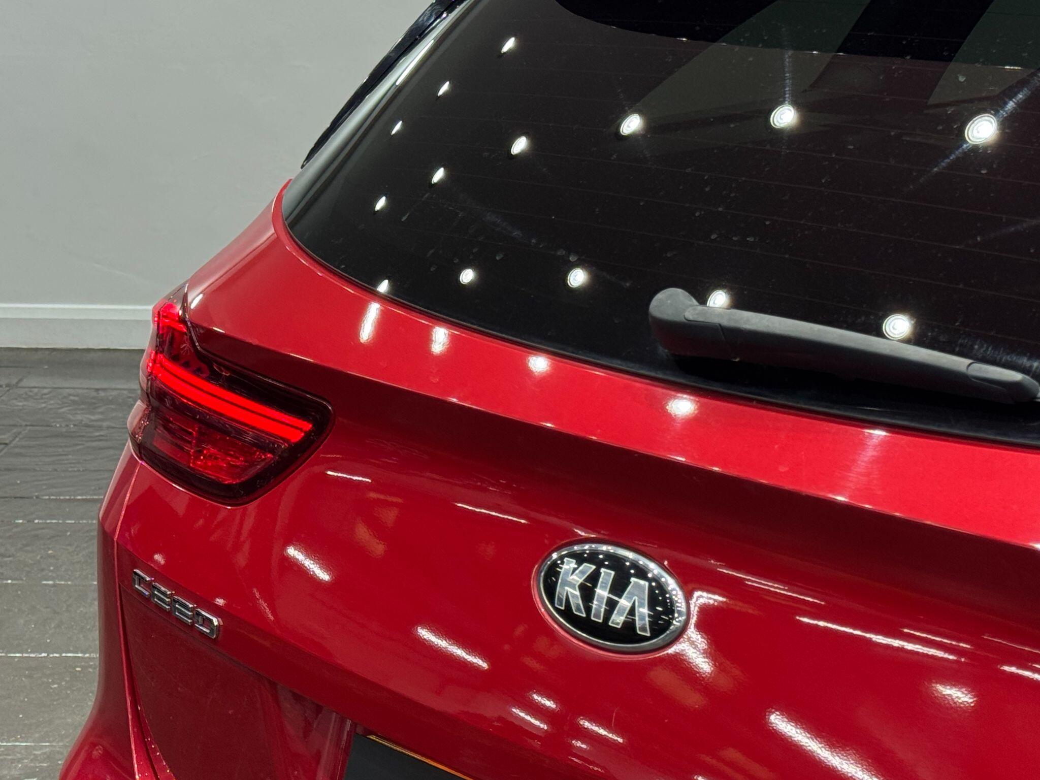 Kia Ceed view 22