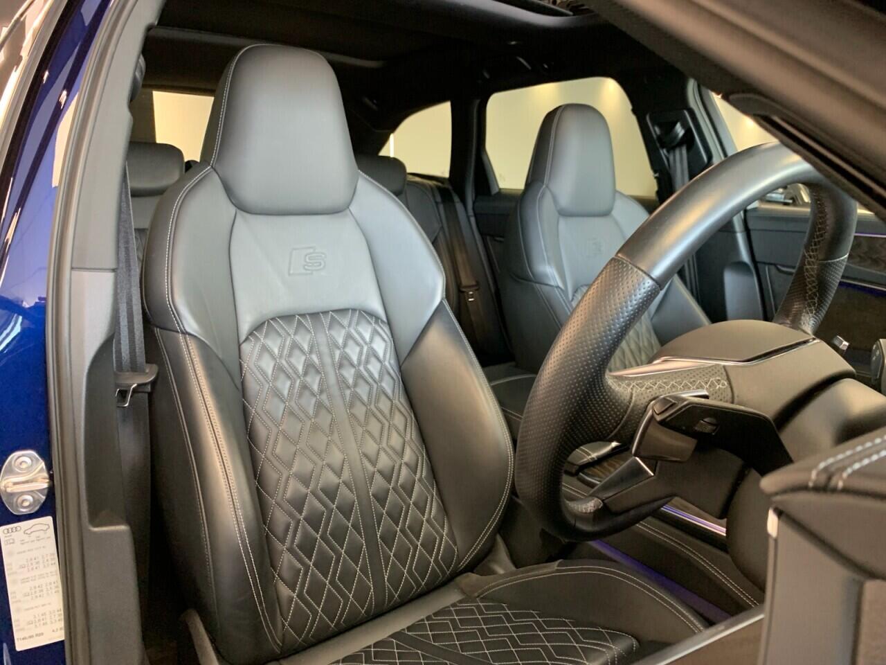 Audi S6 Avant view 22