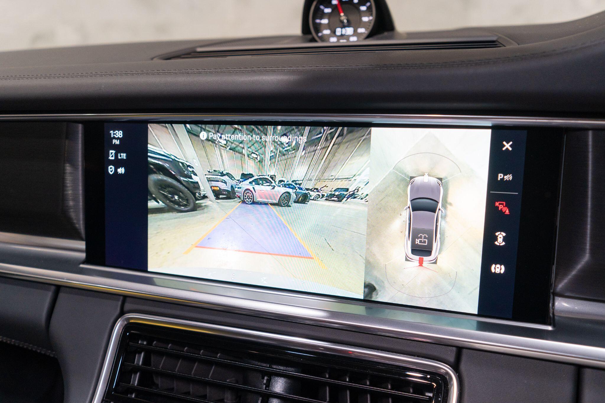 Porsche Panamera view 23