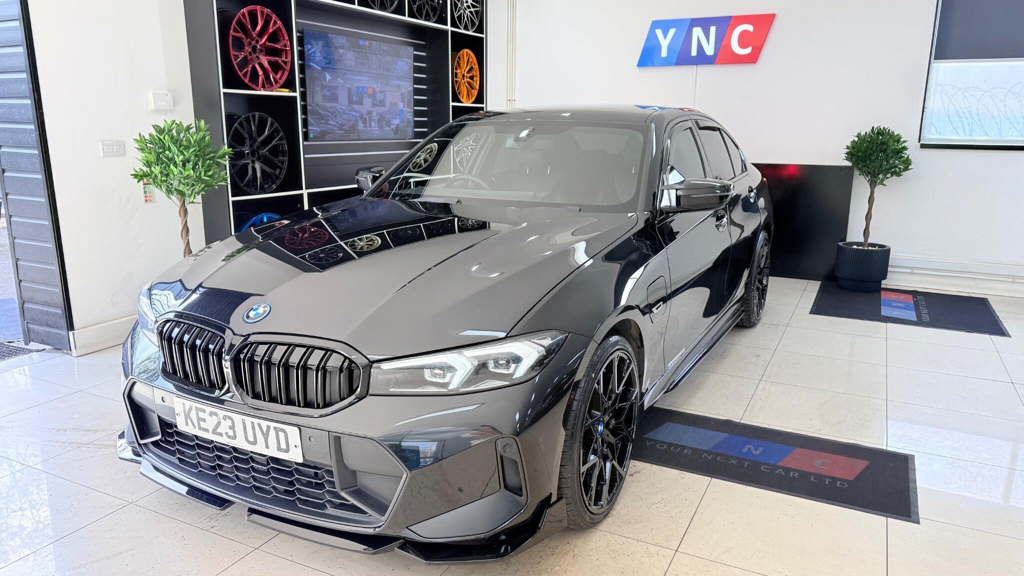 BMW 3 Series view 47