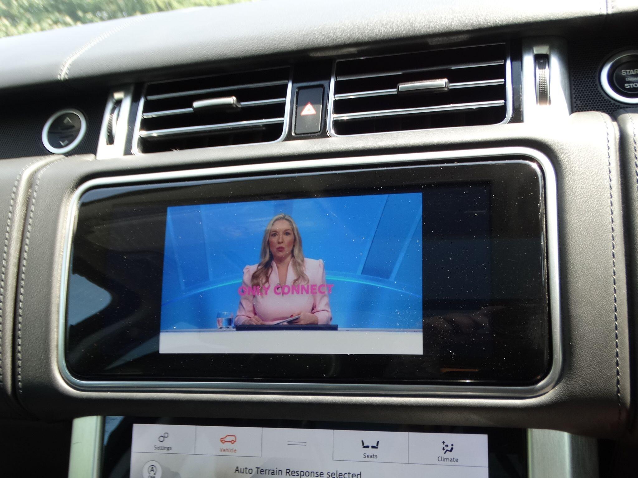 Land Rover Range Rover view 26