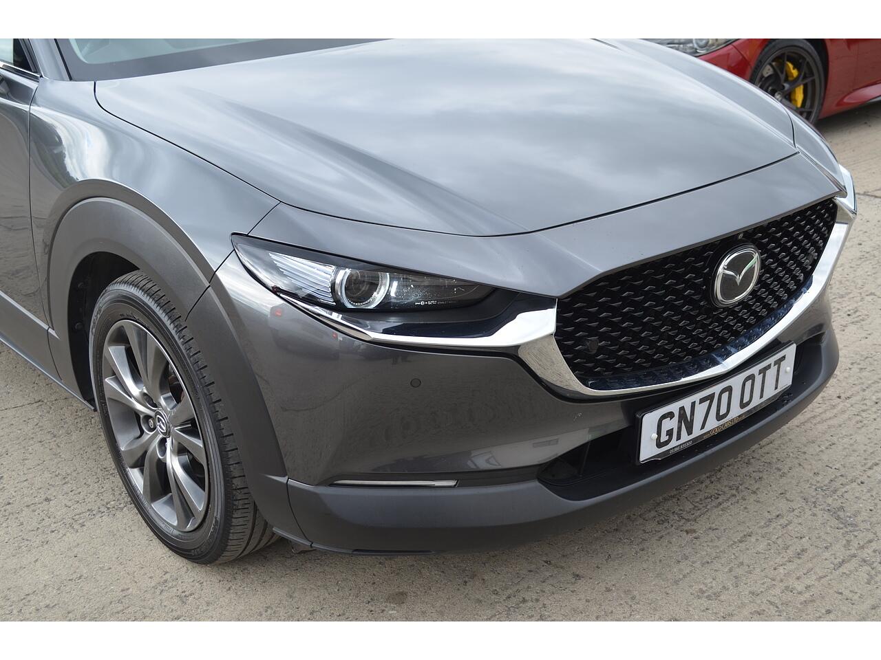 Mazda CX-30 view 44