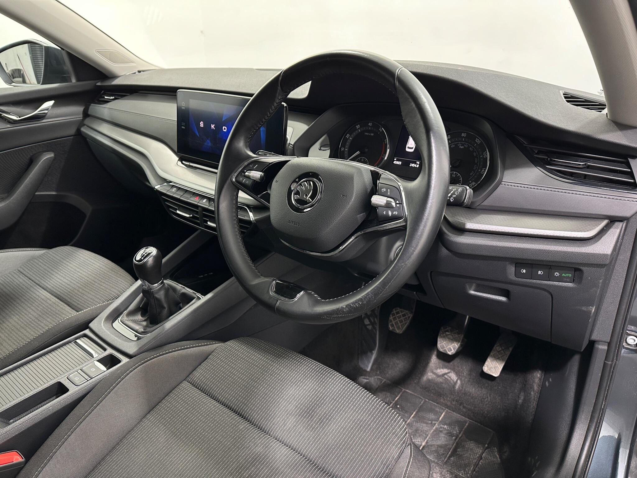 Skoda Octavia view 11
