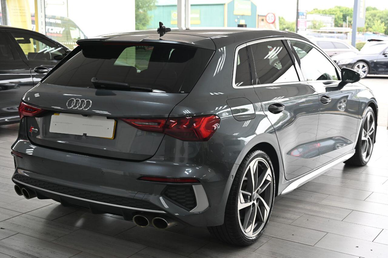 Audi S3 view 11