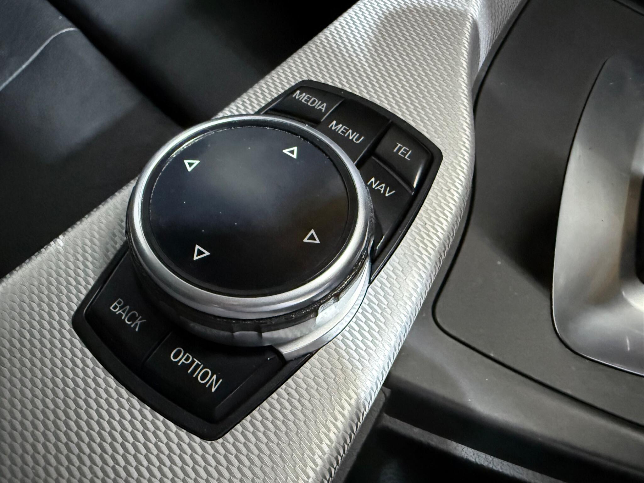 BMW 3 Series view 37
