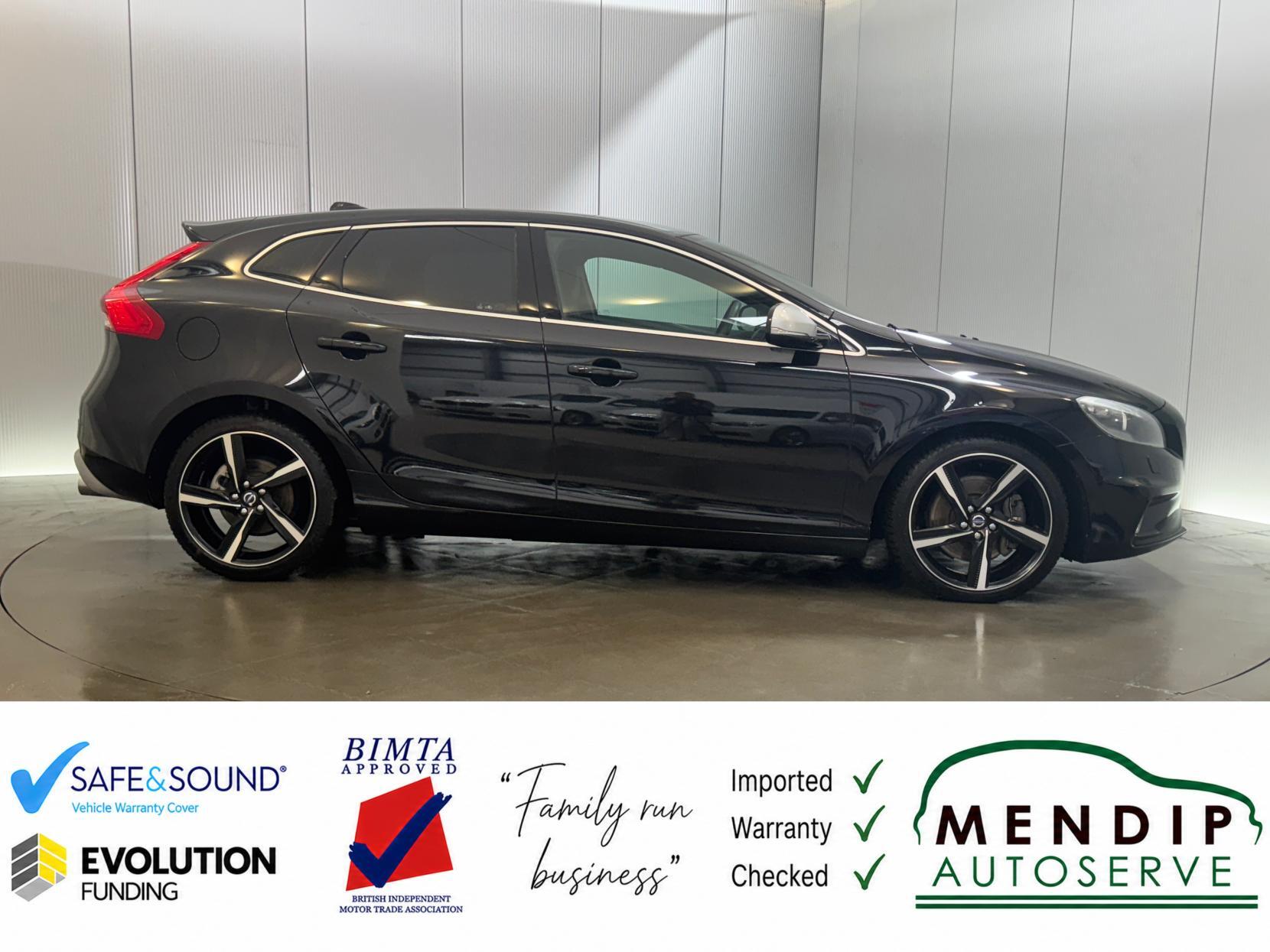 Volvo V40 view 29