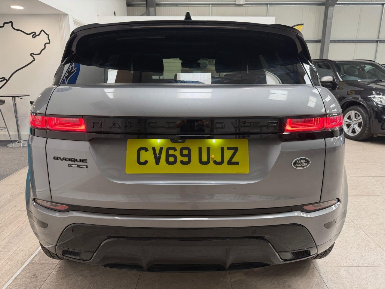 Land Rover Range Rover Evoque view 18