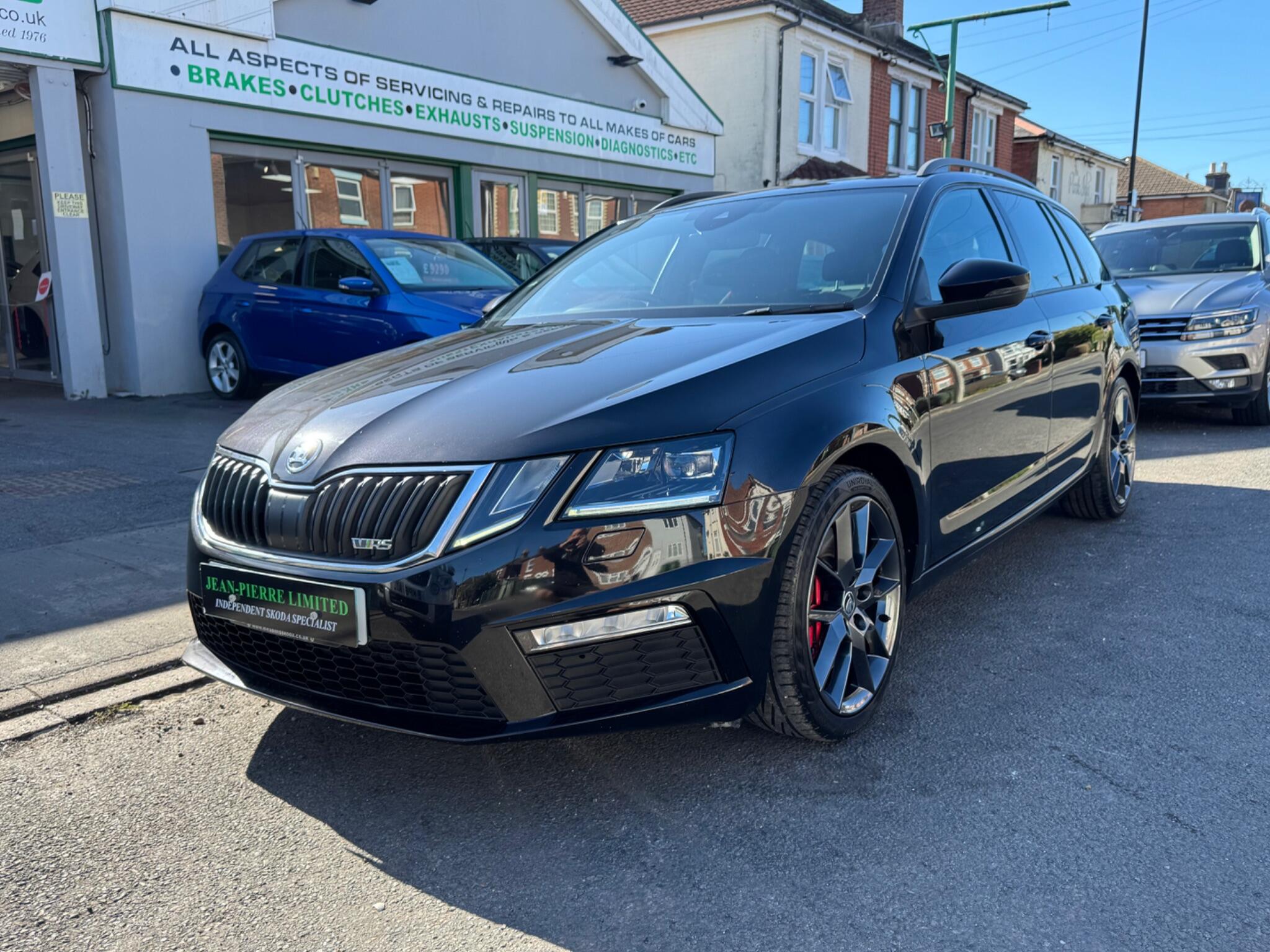 Skoda Octavia view 3