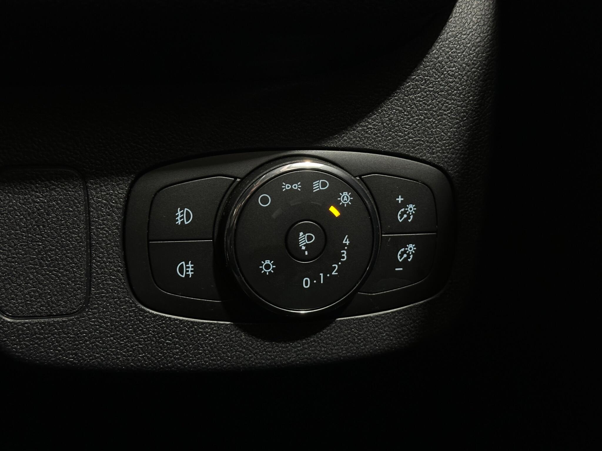 Ford Puma view 18