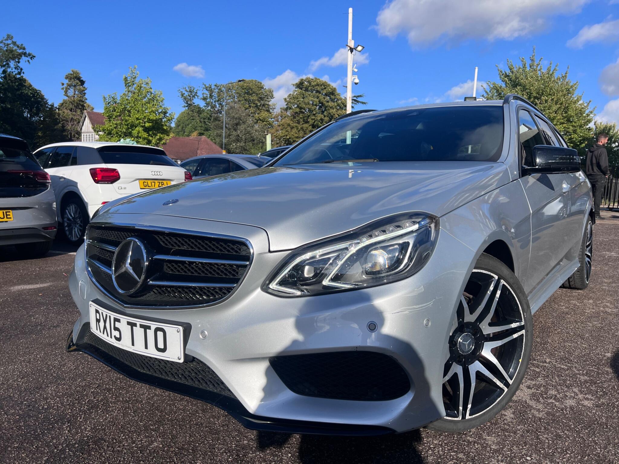 Mercedes-Benz E Class view 7