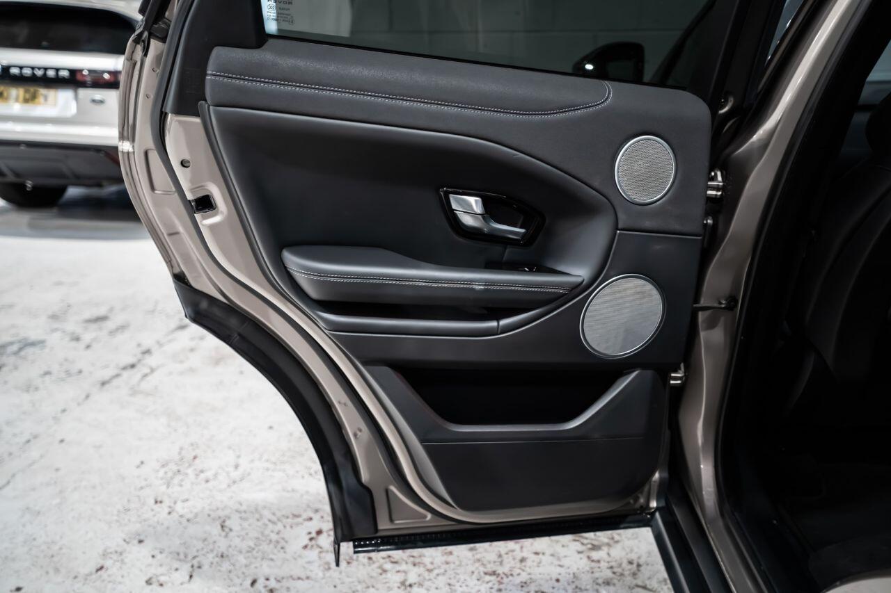 Land Rover Range Rover Evoque view 18