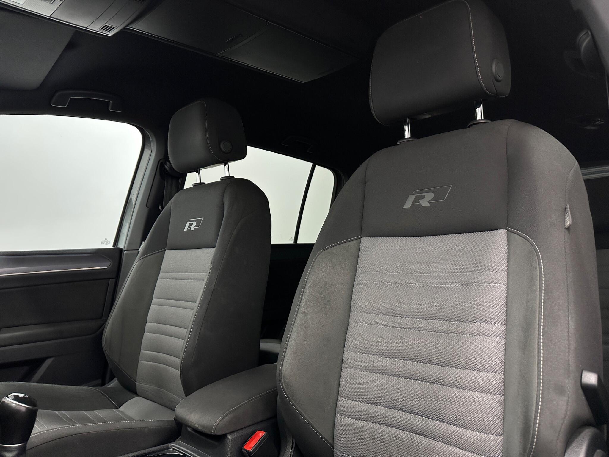 Volkswagen Touran view 36