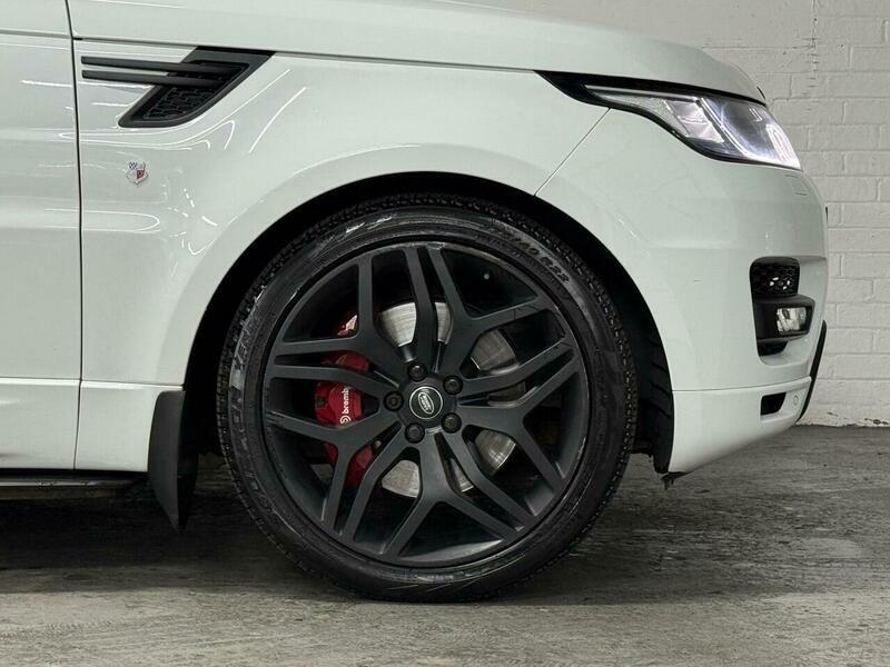 2017 Land Rover Range Rover Sport 3.0 SD V6 HSE Dynamic Auto 4WD Euro 6 (s/s) 5dr • 97,500 miles image 27