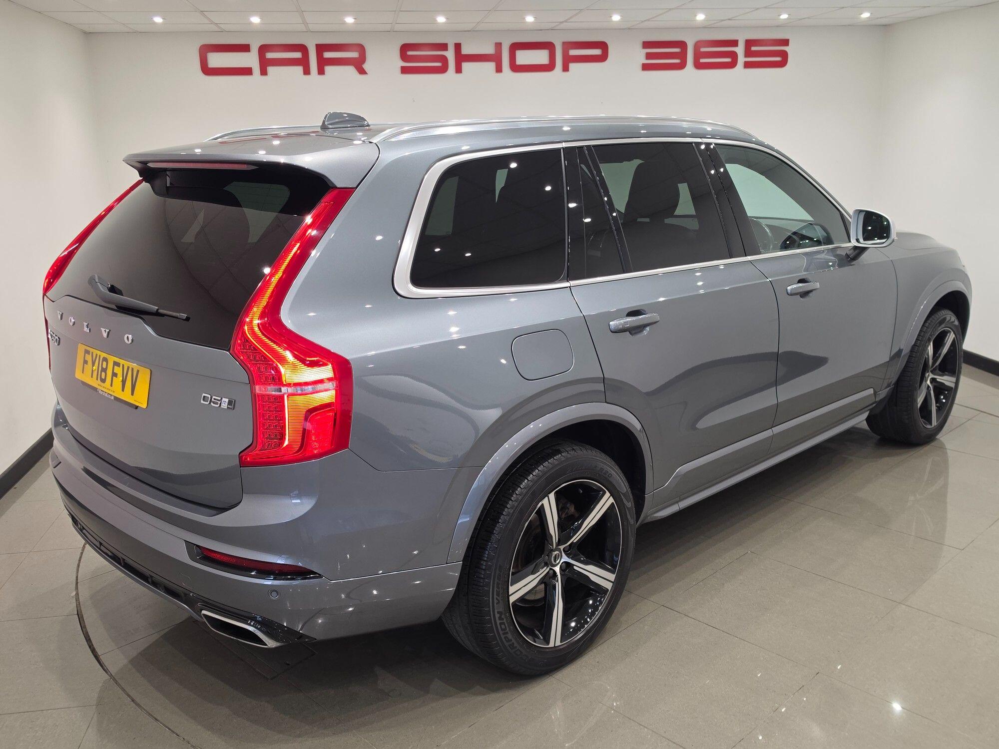 Volvo XC90 view 7