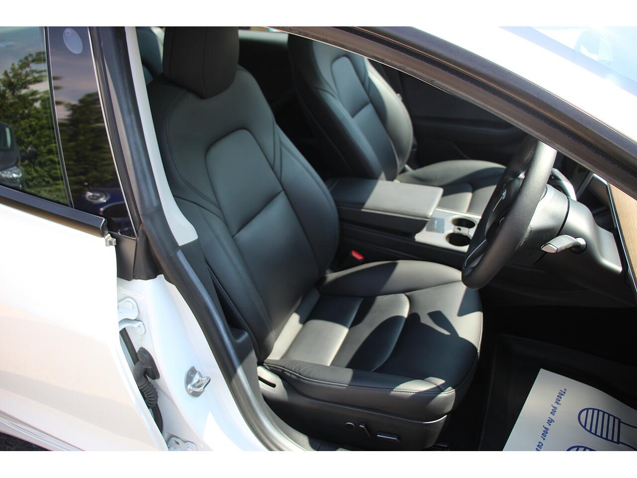 Tesla Model 3 view 15