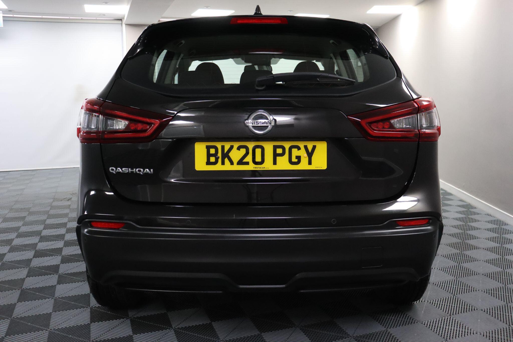 Nissan Qashqai view 19