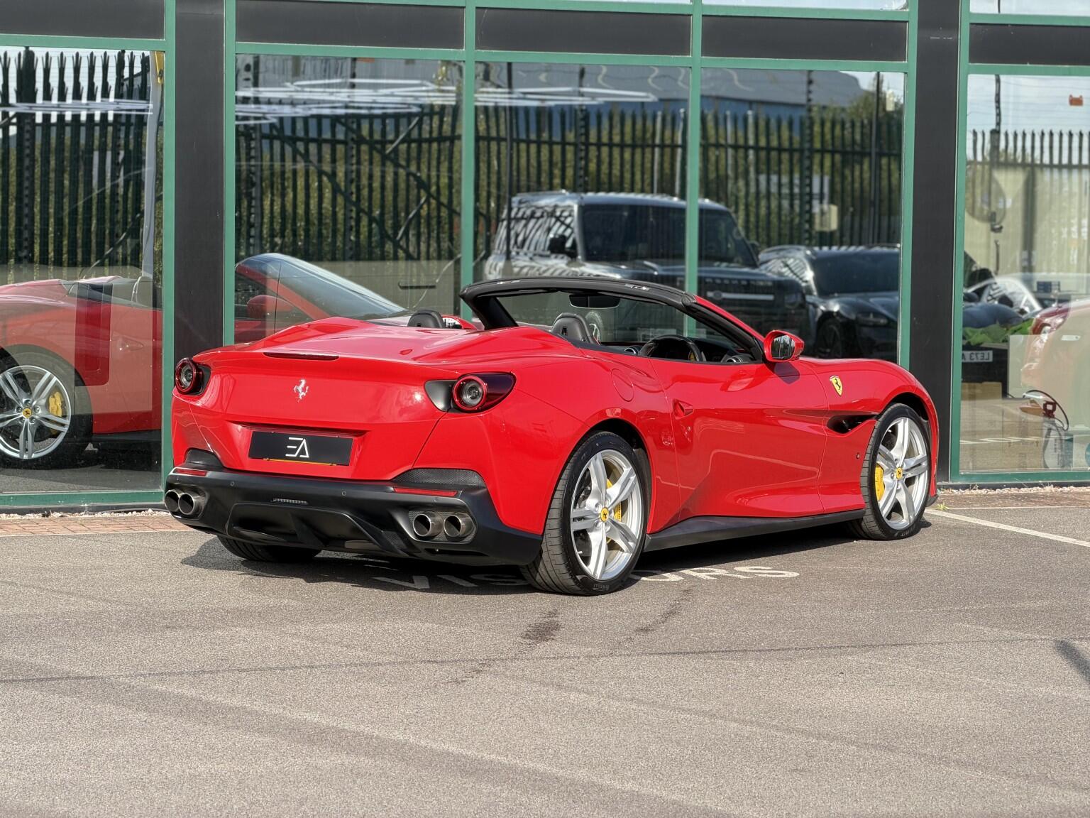 Ferrari Portofino view 8