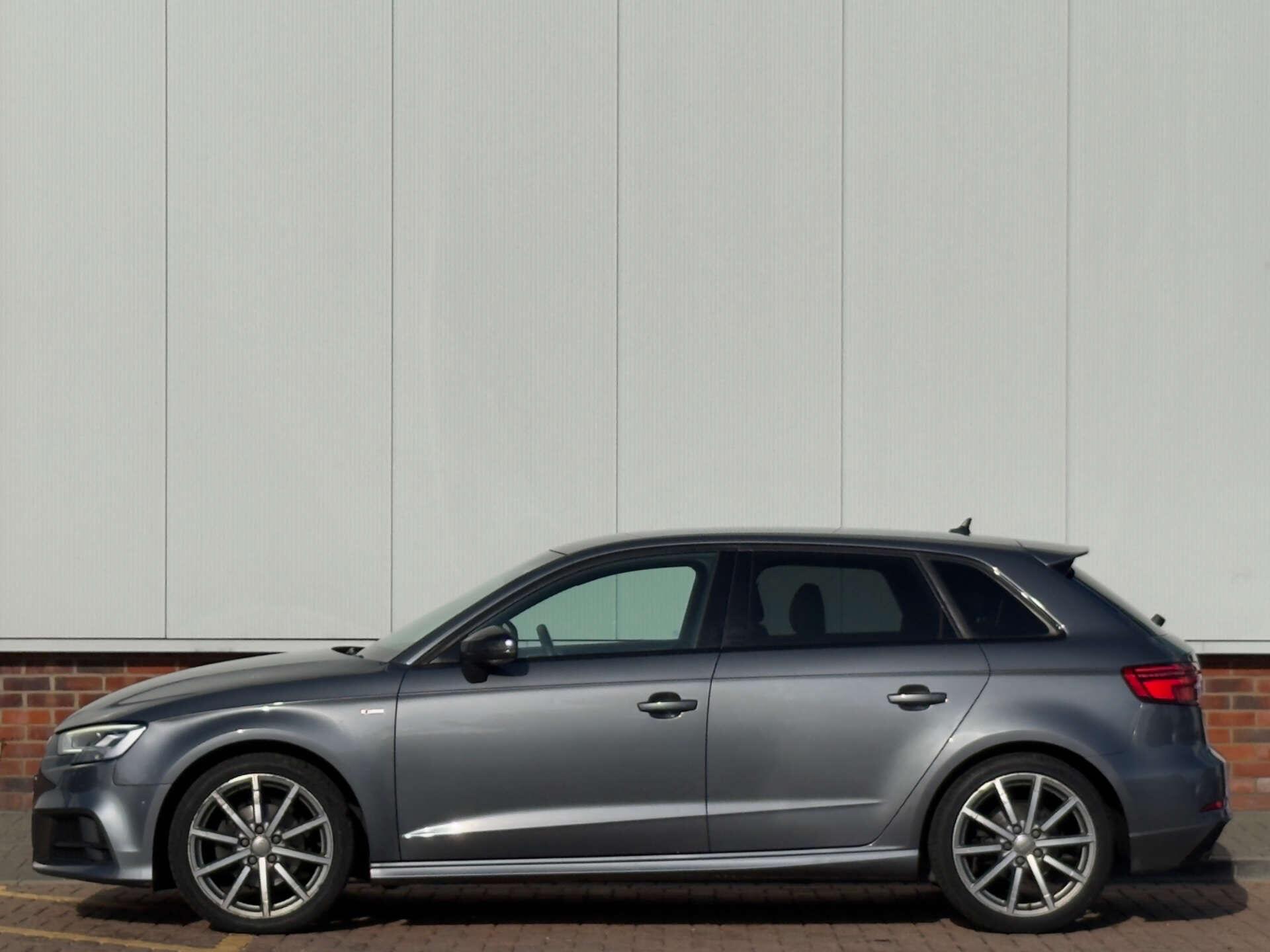Audi A3 view 8