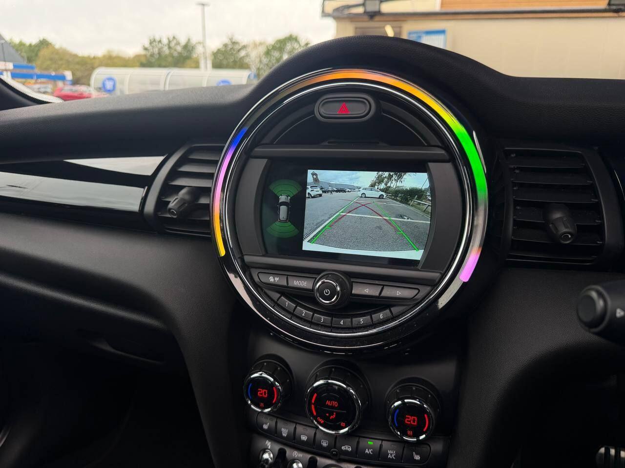 Mini Cooper view 27