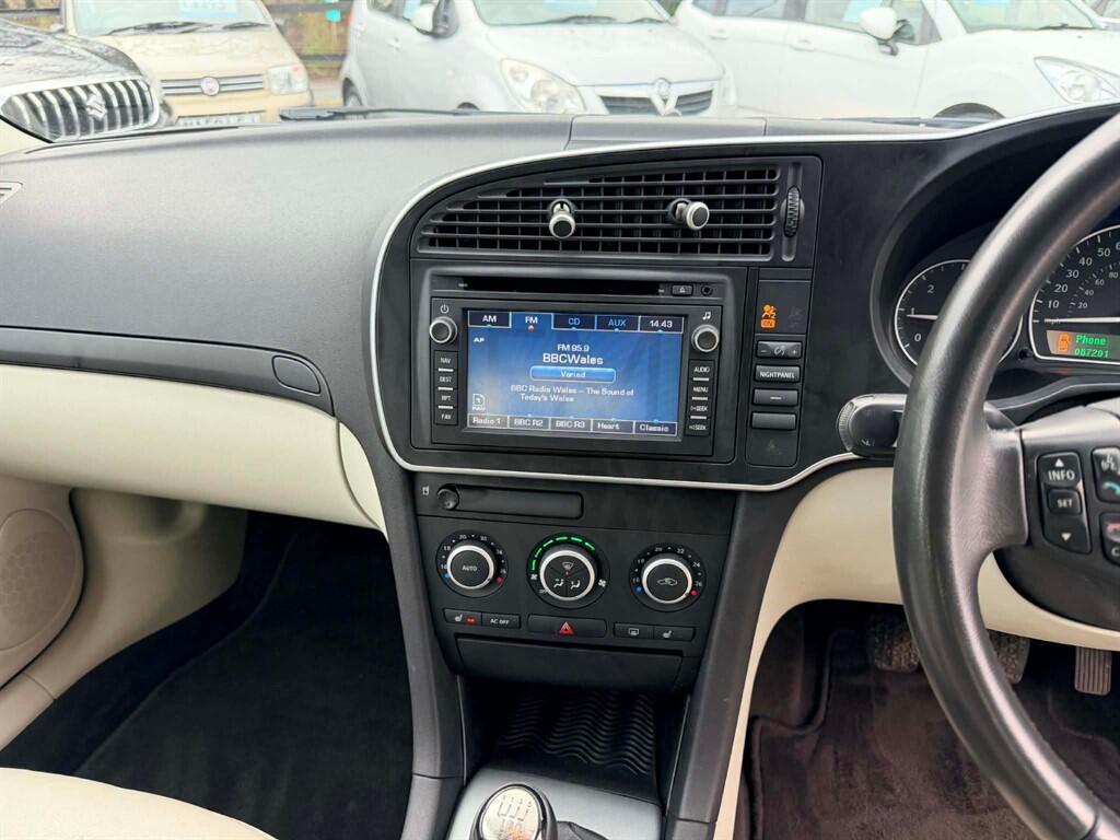 Saab 9-3 view 11
