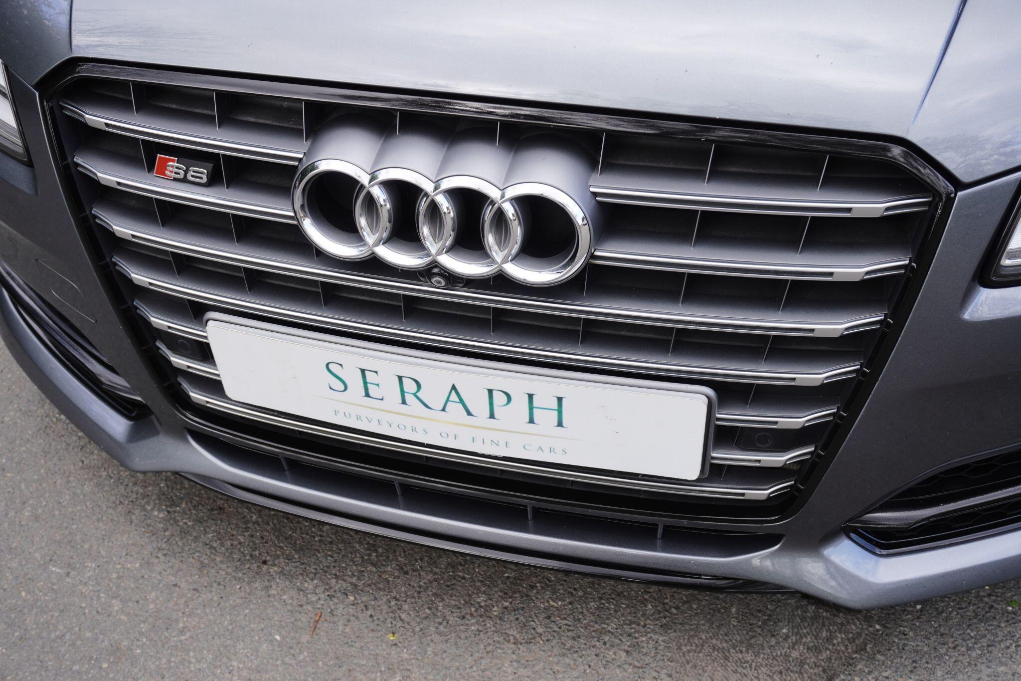 Audi S8 view 78