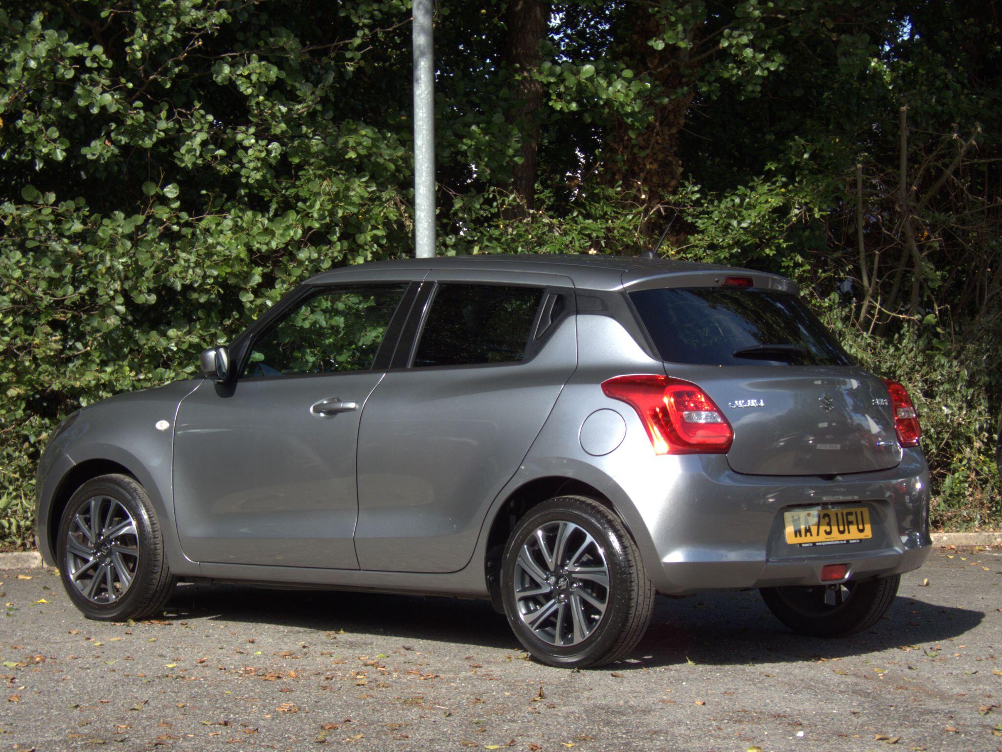 Suzuki Swift view 3