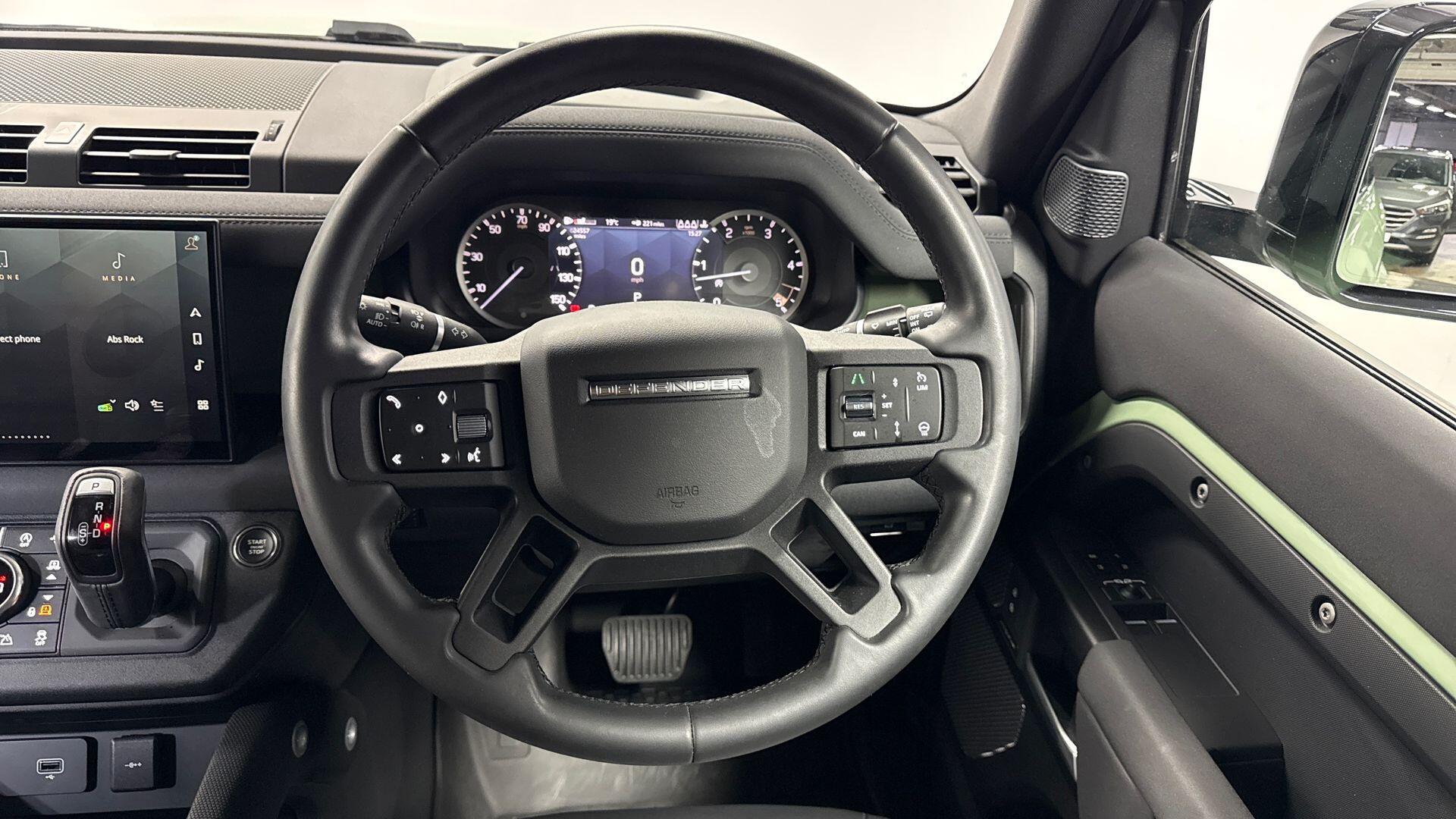 Land Rover Defender view 15