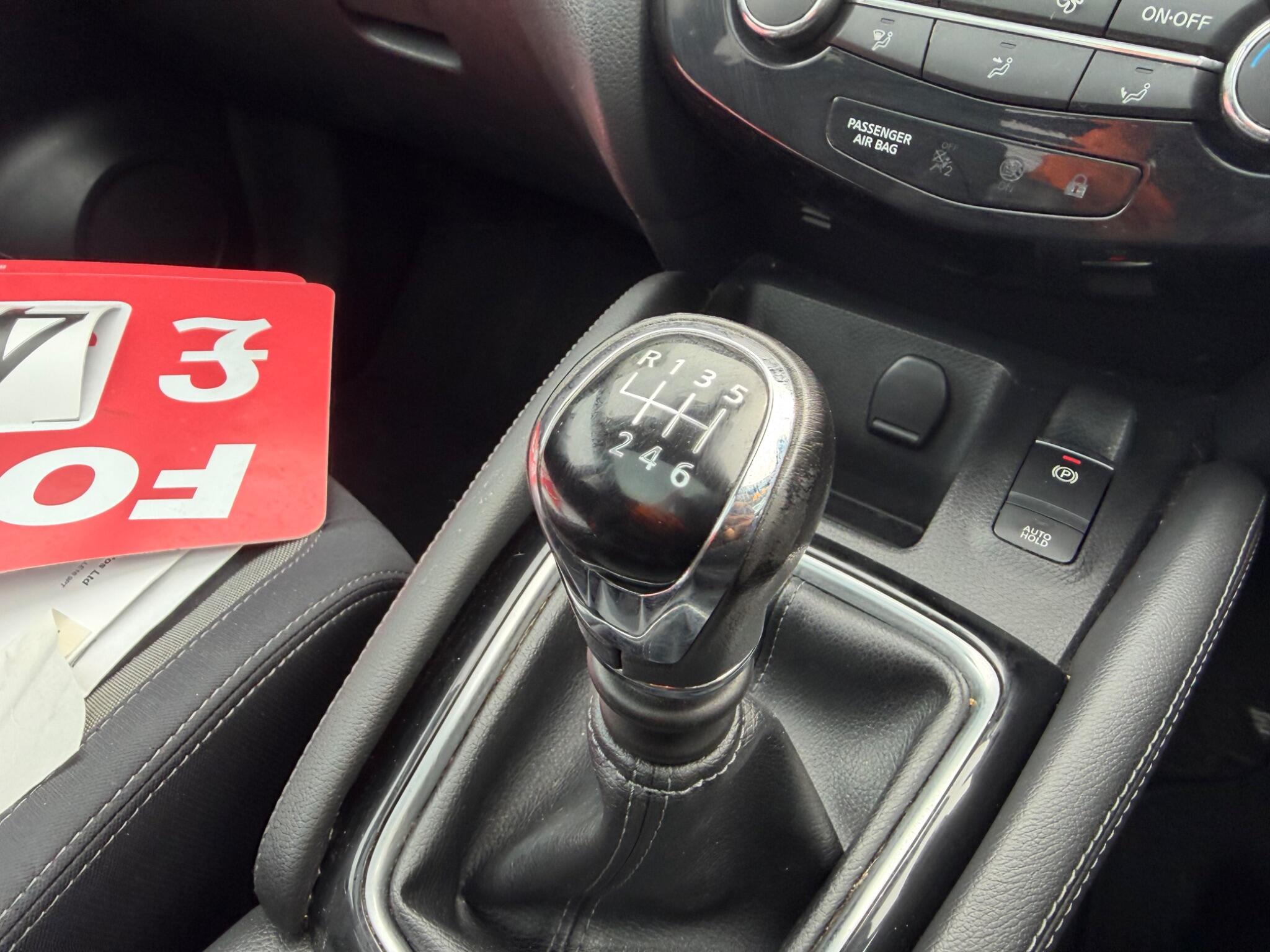 Nissan Qashqai view 32