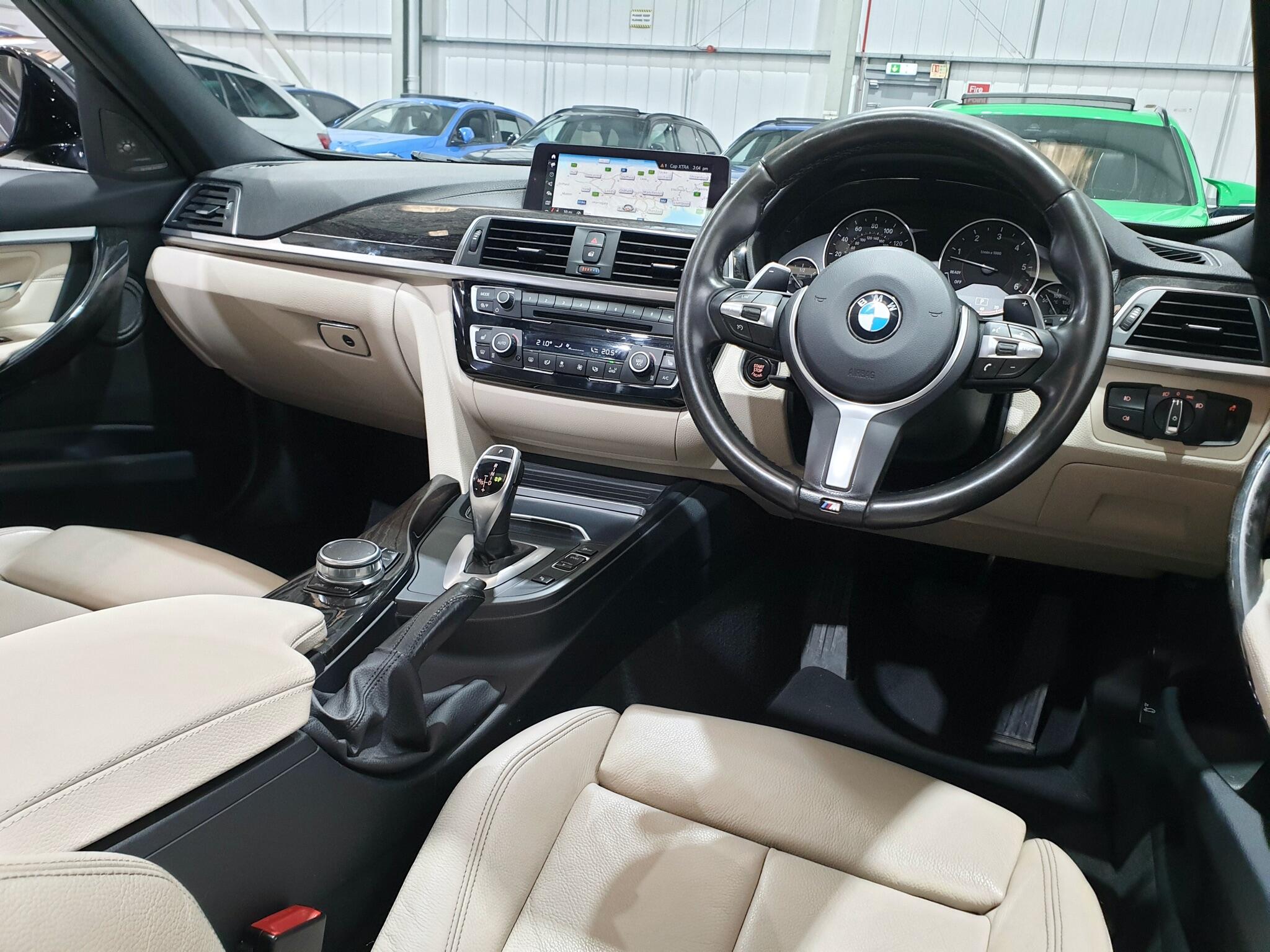 BMW 3 Series view 51