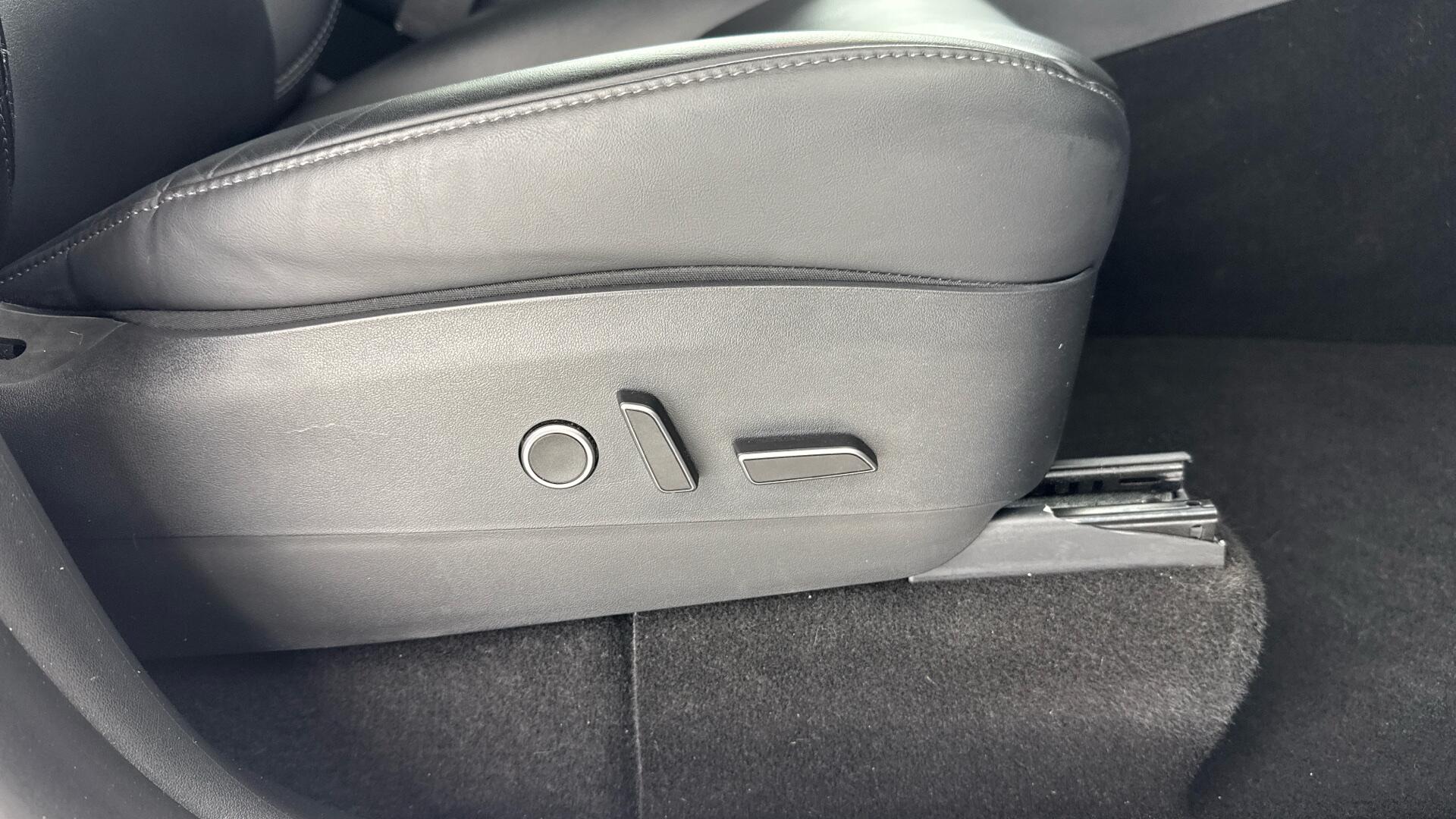 Tesla Model Y view 18