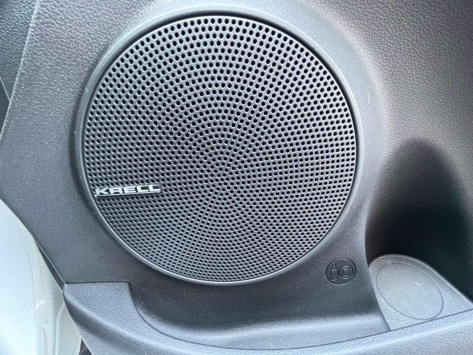 Hyundai Kona view 17