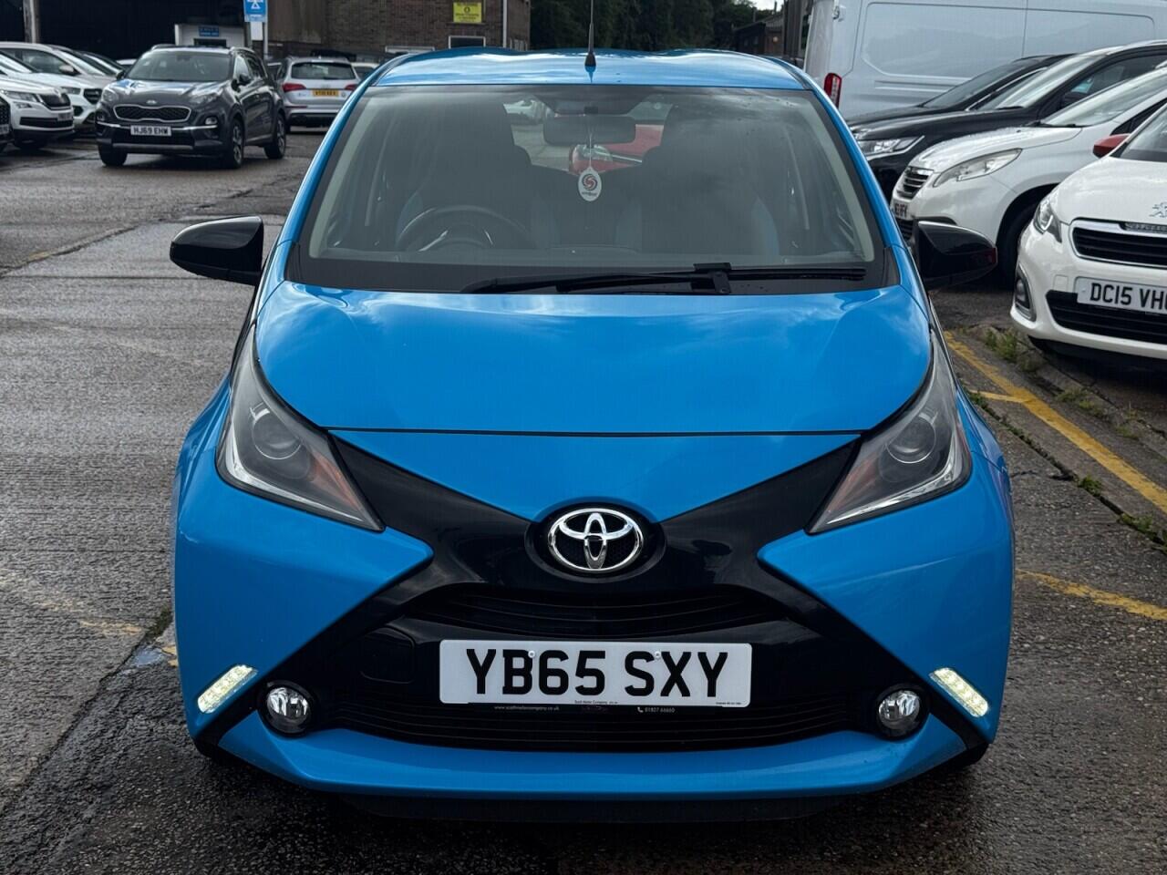 Toyota Aygo view 11