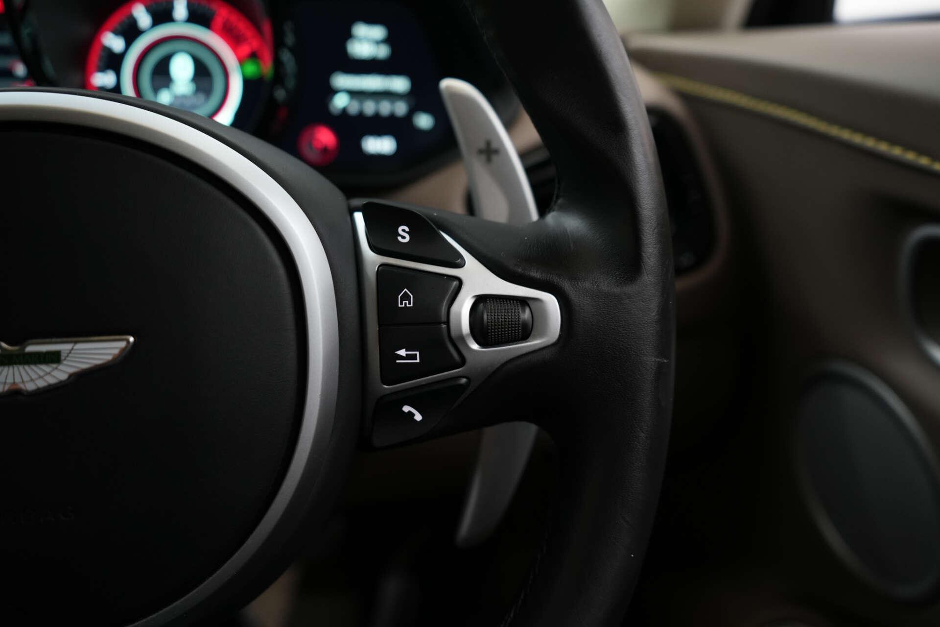 Aston Martin Vantage view 41