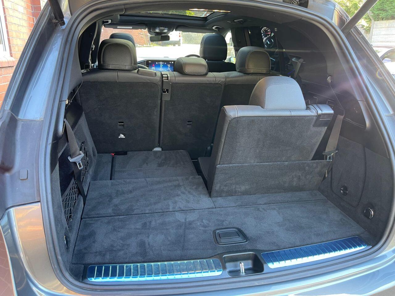 Mercedes-Benz GLE view 30