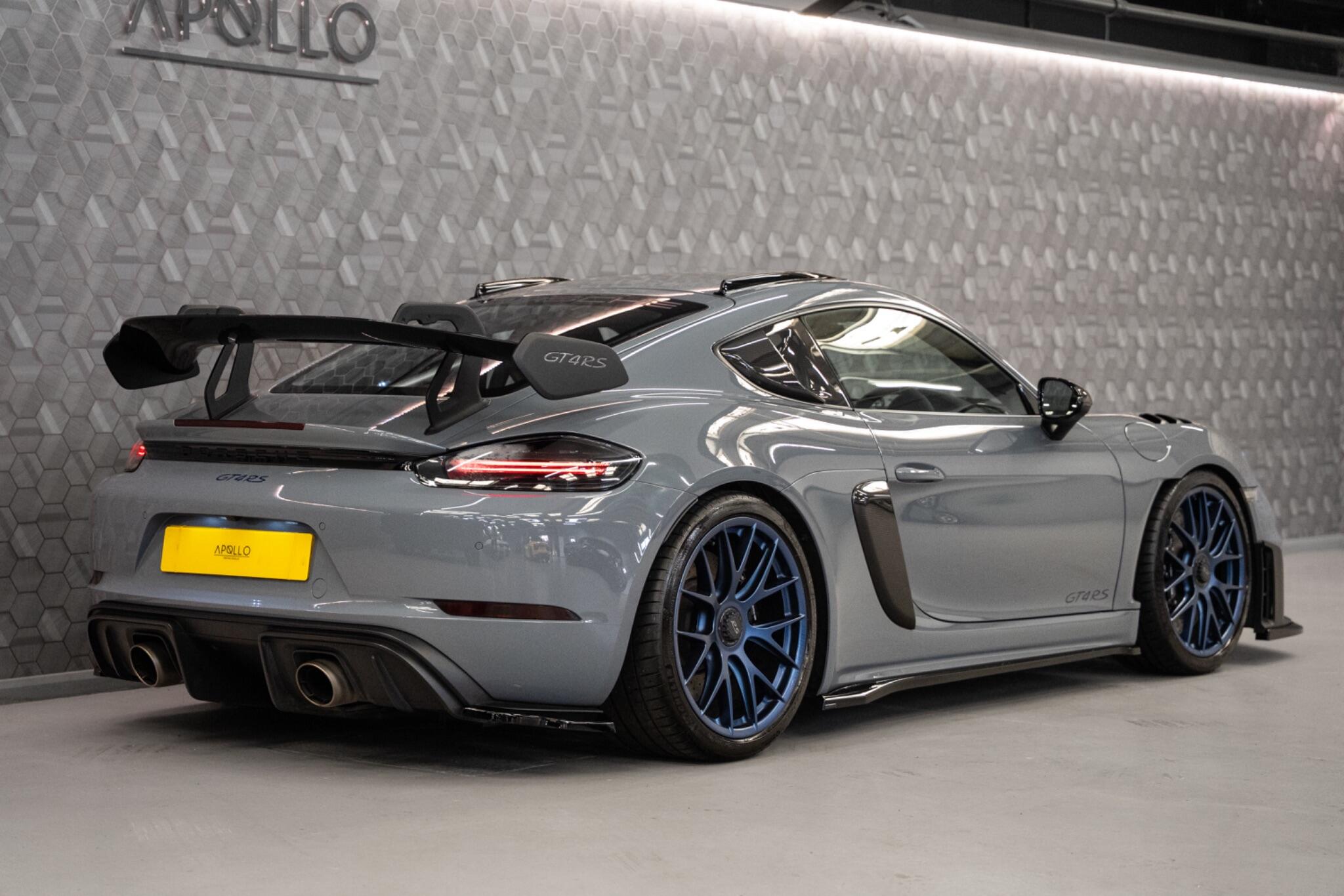 Porsche Cayman view 84