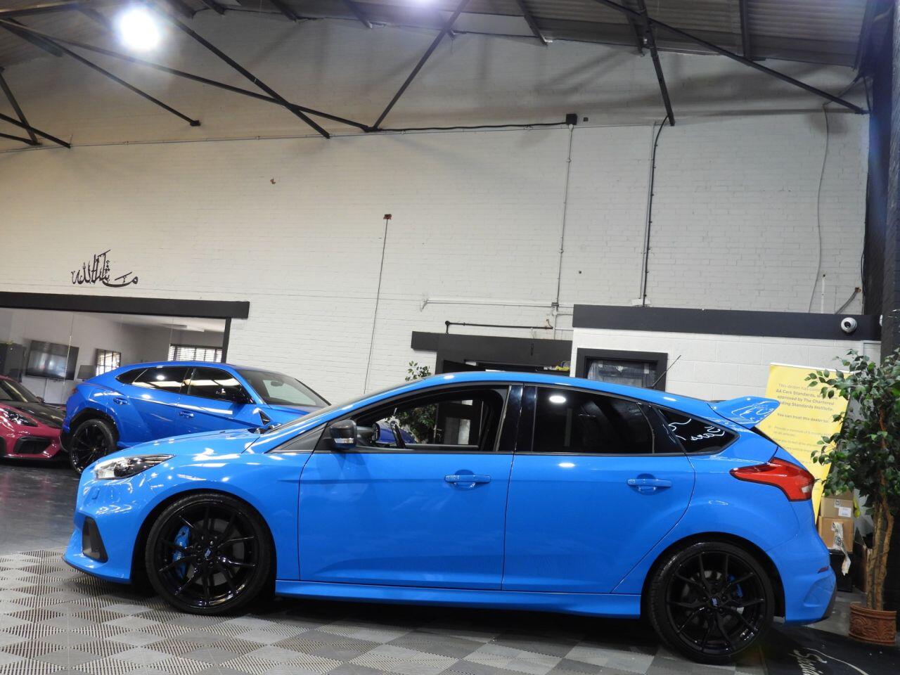 Ford Focus view 14