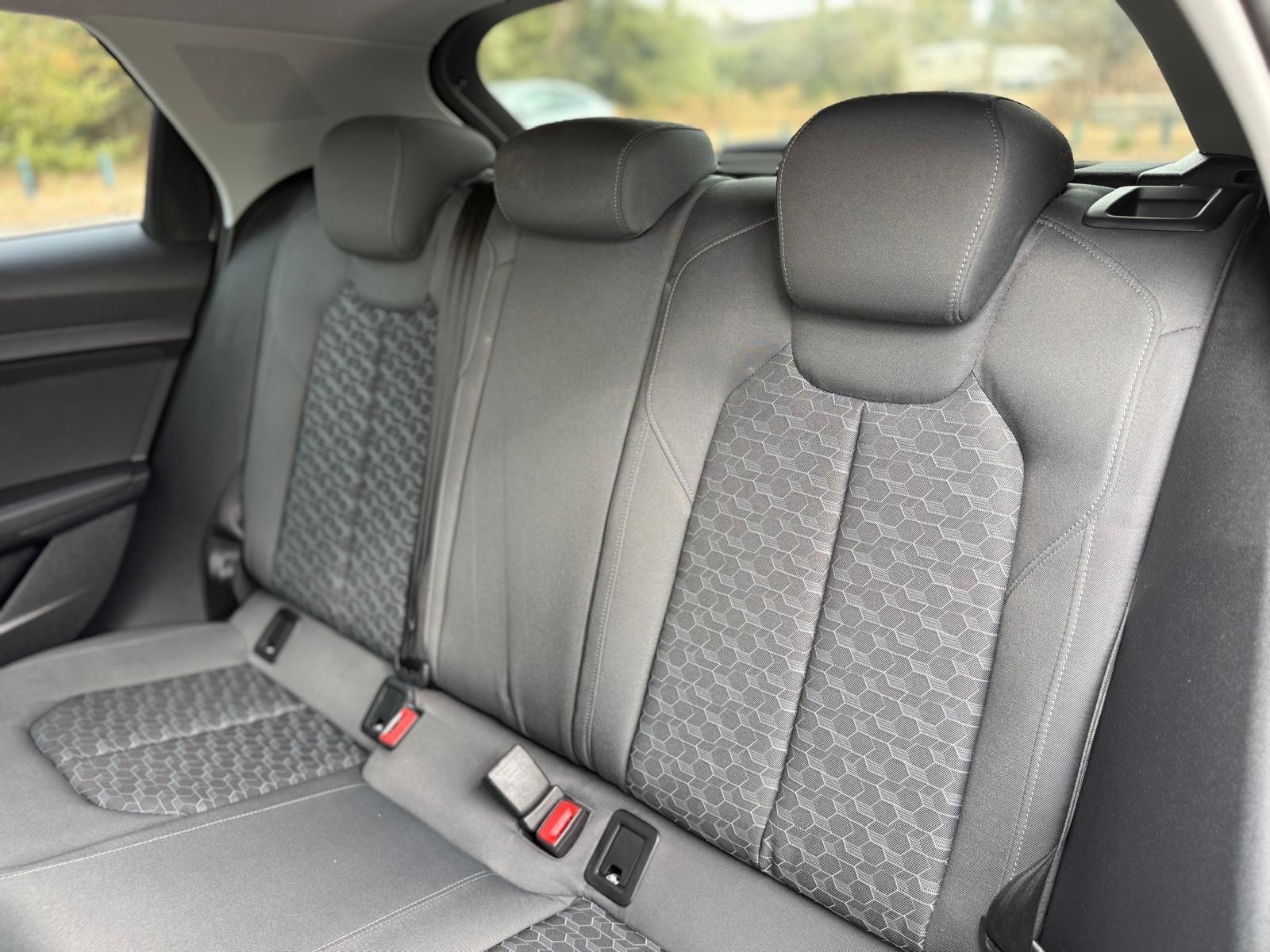 Audi A1 view 34