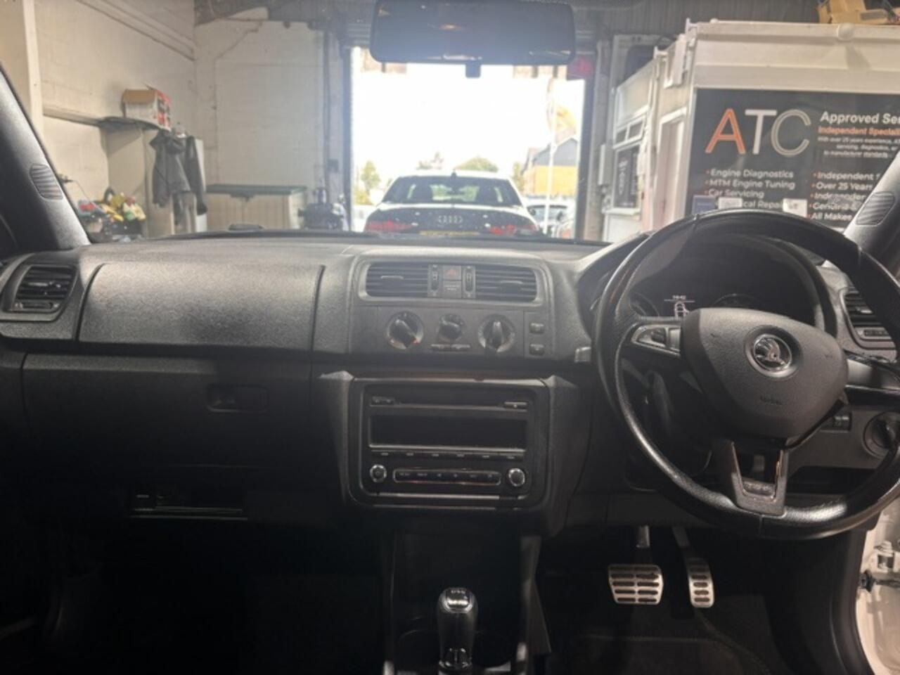Skoda Fabia view 22