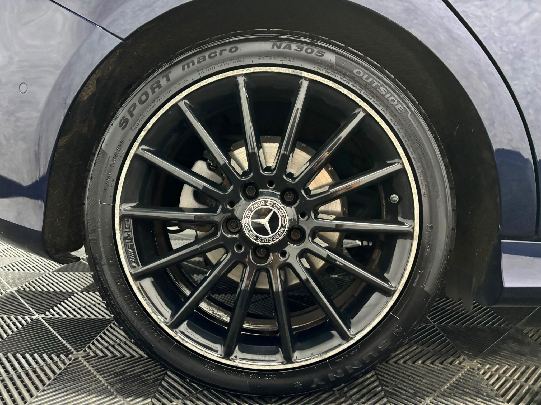 Mercedes-Benz B Class view 30