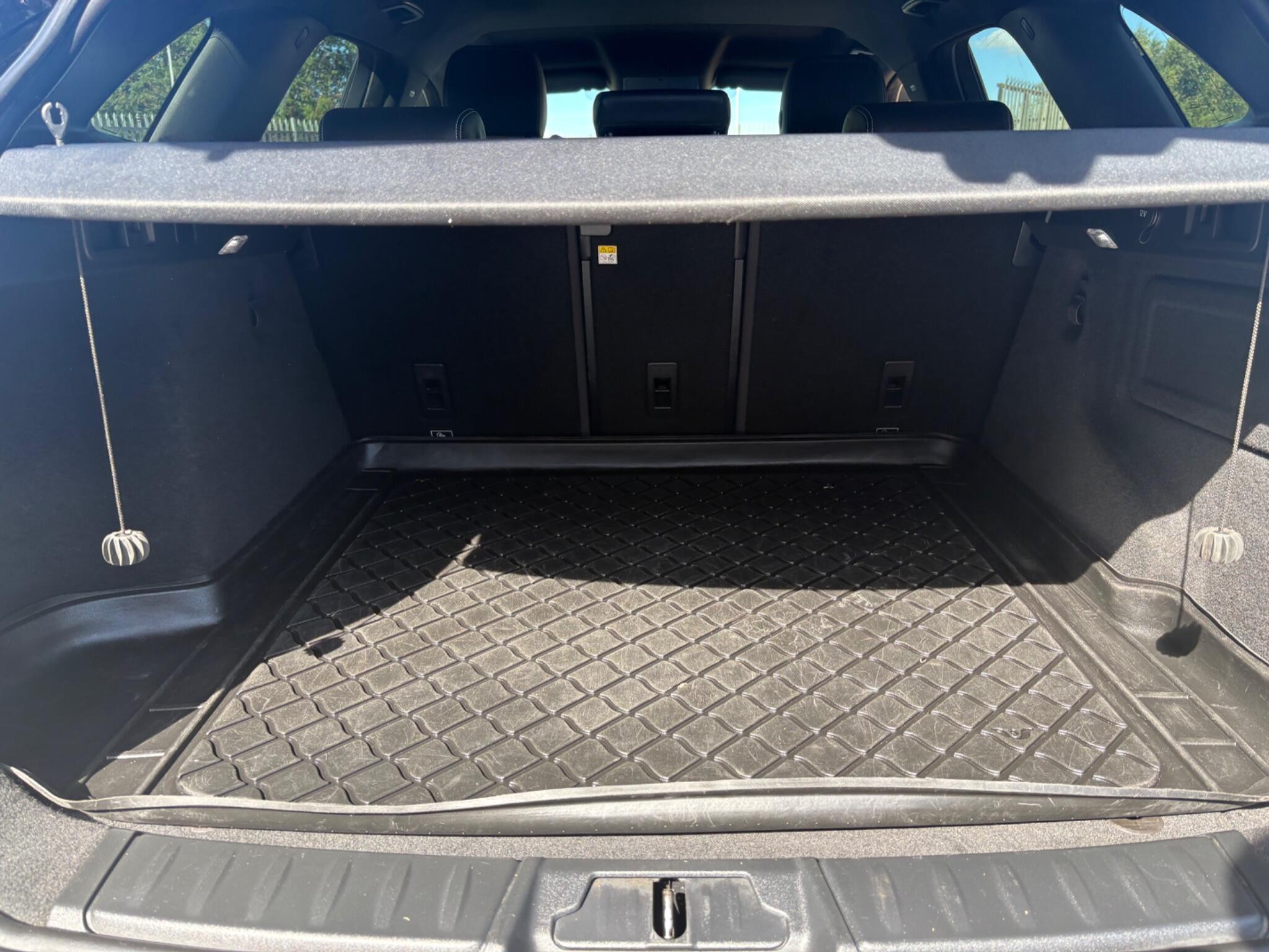 Jaguar F-Pace view 18