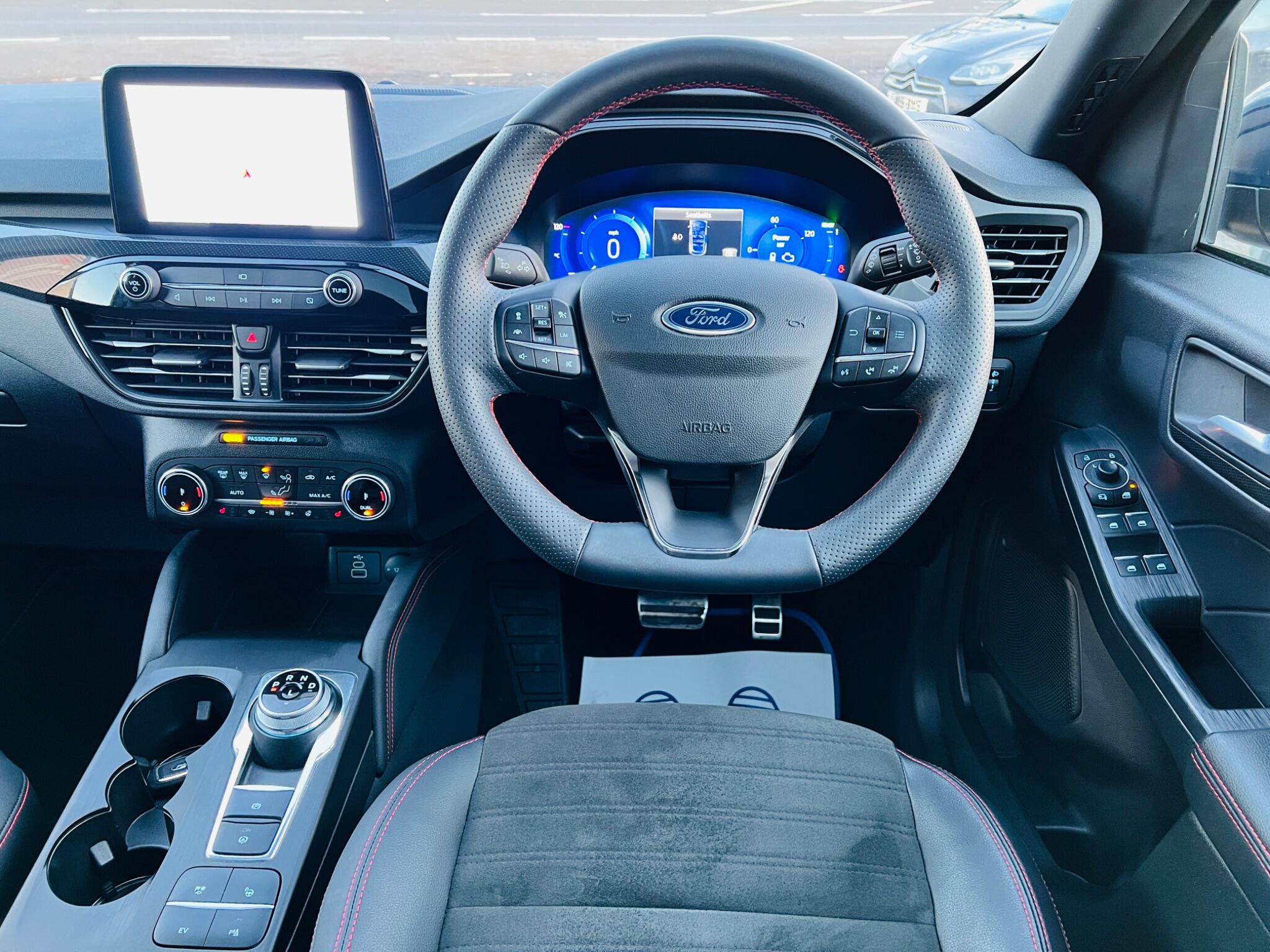 2023 Ford Kuga 2.5 EcoBoost Duratec 14.4kWh ST-Line X CVT Euro 6 (s/s) 5dr • 23,532 miles image 60