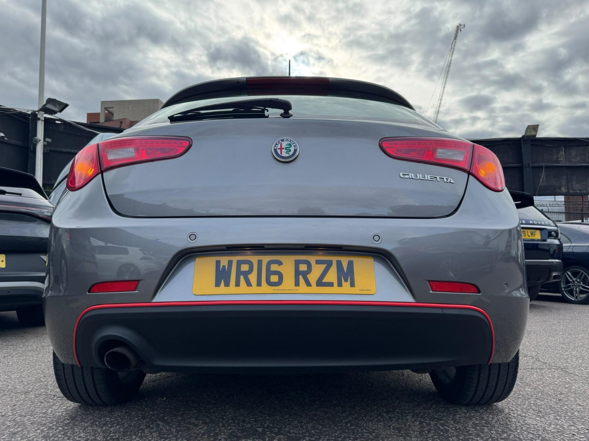 Alfa Romeo Giulietta view 15